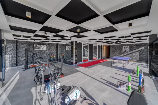 Offers Easy Payment Options with Interest-free Installments Ip to 18 Months