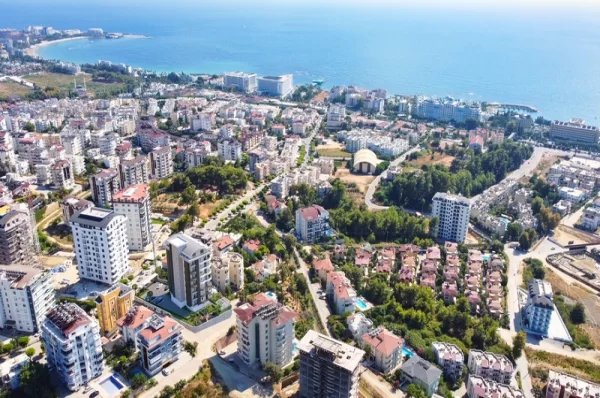 Luxurious Living in Alanya's Avsallar Region with Breathtaking Features