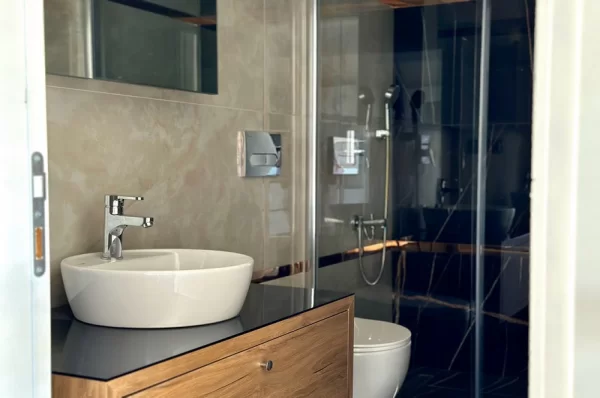 Deniz Kenarında Lüks Yaşam: Huzurlu ve Konforlu Ortamda 102 Daire