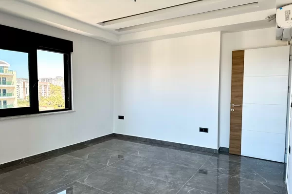 Deniz Kenarında Lüks Yaşam: Huzurlu ve Konforlu Ortamda 102 Daire