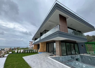 Alanya İncekum'da Özel Havuzlu Yeni İnşaat Villa
