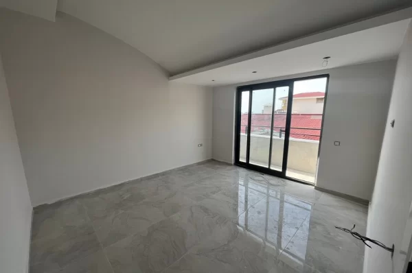 Oba'da Lüks Yaşam: Alanya'da Satılık Yeni 3+1 Penthouse Dubleks Daireler