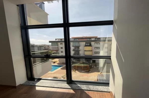 Alanya Oba Mahallesi'nde Lüks Yaşamı Keşfedin: Satılık Yeni 1+1 Daireler