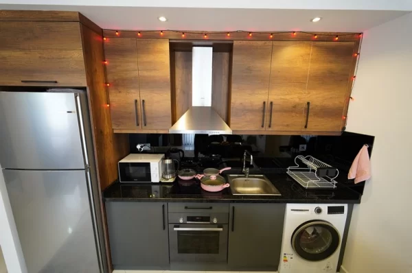 Extraordinary Luxury 1+1 Apartment in Sought-After Mahmutlar, Alanya