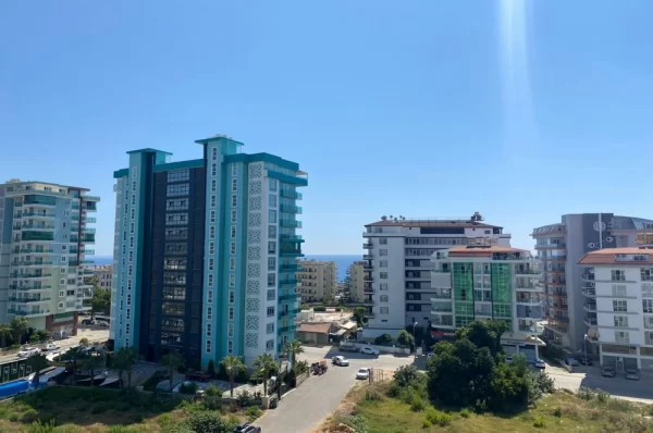 Потрясающий дуплекс с видом на море и горы в Алании