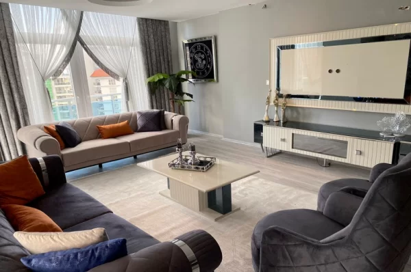 Stunning Sea and Mountain View Reverse Duplex in Alanya