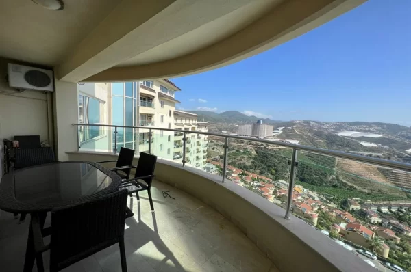 Experience Ultimate Luxury Living with Stunning Views: 2+1 Apartment in Kargicak