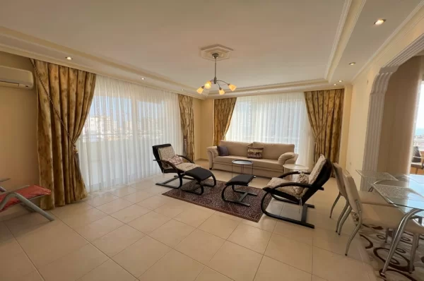 Stunning Sea and City Views: Luxurious 2+1 Apartment in Alanya Mahmutlar