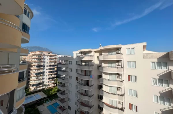 Stunning Sea and City Views: Luxurious 2+1 Apartment in Alanya Mahmutlar