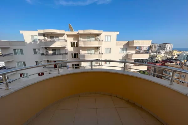 Stunning Sea and City Views: Luxurious 2+1 Apartment in Alanya Mahmutlar