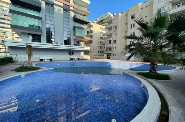 Luxurious Fully Furnished 2+1 Apartment with Pool View in Alanya, Mahmutlar