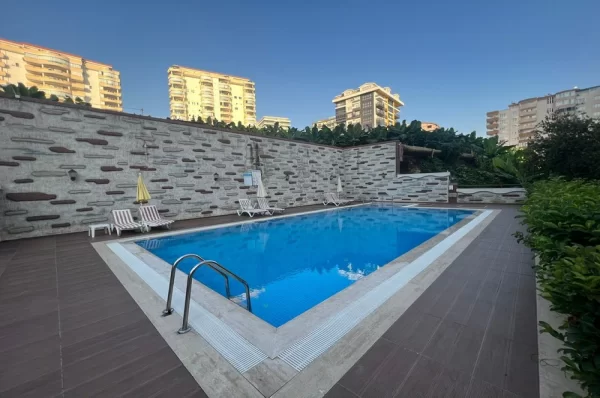 Luxury Living by the Sea: Stunning 2+1 Apartment in Mahmutlar for Sale in Alanya