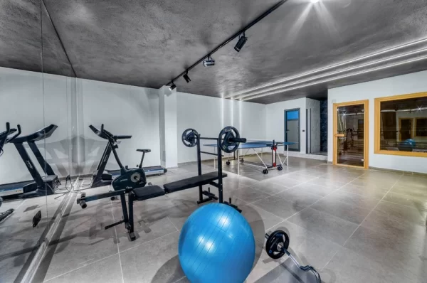 Bu Tek Yatak Odalı Daire ile Alanya'nın Mahmutlar Bölgesinde Modern Yaşamı Deneyimleyin