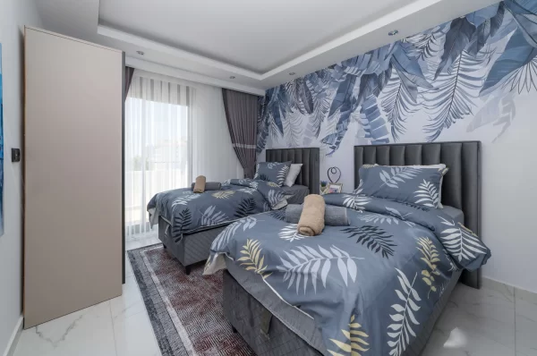 Bu Tek Yatak Odalı Daire ile Alanya'nın Mahmutlar Bölgesinde Modern Yaşamı Deneyimleyin