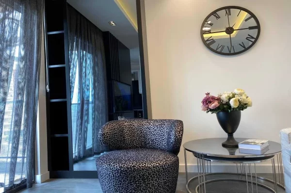 Alanya Premier Sitede Satılık Lüks 1+1 Daire: Modern Yaşamı Deneyimleyin