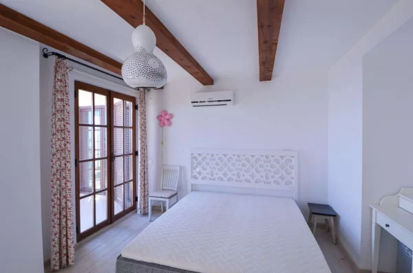 Escape to Paradise: Exquisite Sea View 5+2 Luxury Villa for Sale in Alanya