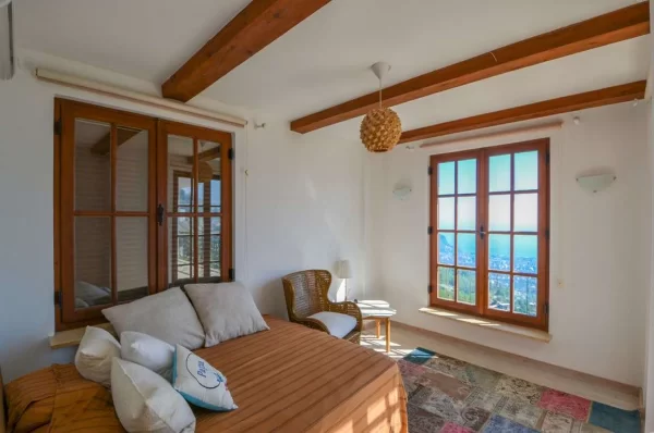 Escape to Paradise: Exquisite Sea View 5+2 Luxury Villa for Sale in Alanya