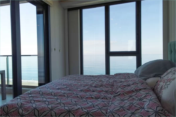 Beachfront Bliss: Fully Furnished 1+1 Apartment with Spectacular Ocean Views