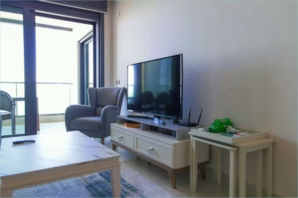 Beachfront Bliss: Fully Furnished 1+1 Apartment with Spectacular Ocean Views