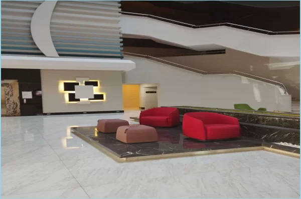 Beachfront Bliss: полностью меблированные апартаменты 1+1 с захватывающим видом на океан