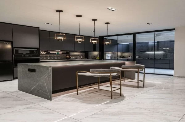 Mükemmel Konum, Modern Olanaklar - TEQ Property&Investment'ta Mükemmelliğe Yatırım Yapın