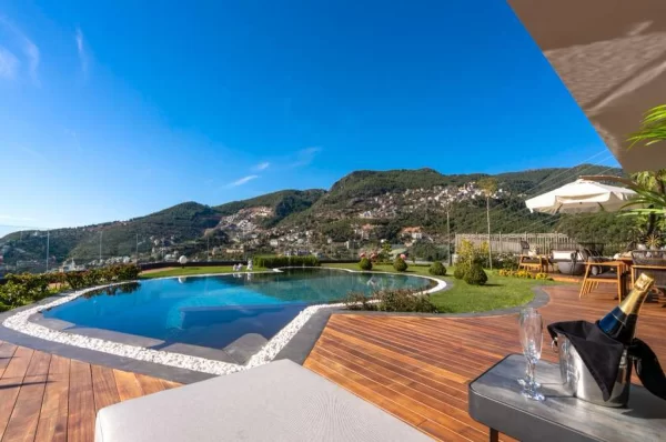 Alanya'nın En Yeni Master Piece Luxury Tepe Gems
