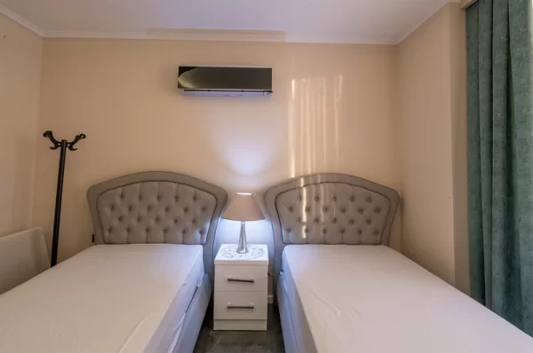 Продажа недвижимости 2+1 в Алании с современной мебелью и роскошным видом на Аланию