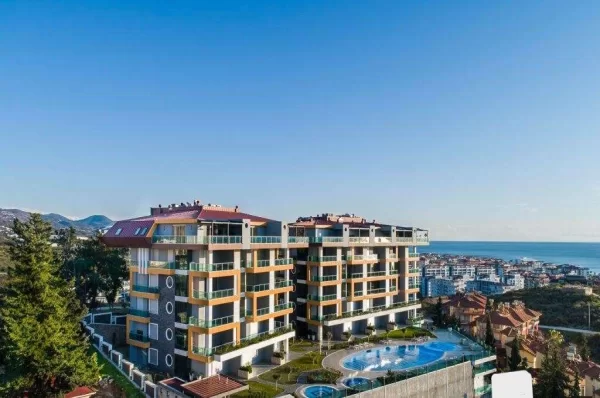 Продажа недвижимости 2+1 в Алании с современной мебелью и роскошным видом на Аланию