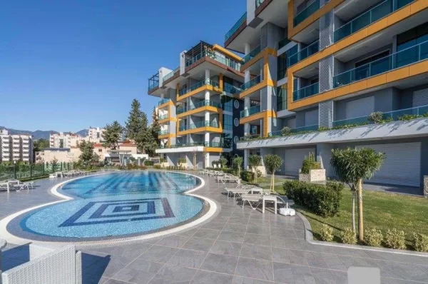 Продажа недвижимости 2+1 в Алании с современной мебелью и роскошным видом на Аланию