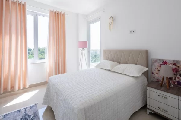 In the Lush Nature Fully Furnished 2+1 Apartment for Sale in alanya,Demirtas