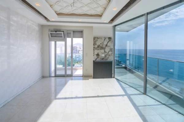  Flawlessly Designed 1+1 Seafront Extremely Luxury Property for Sale in Alanya