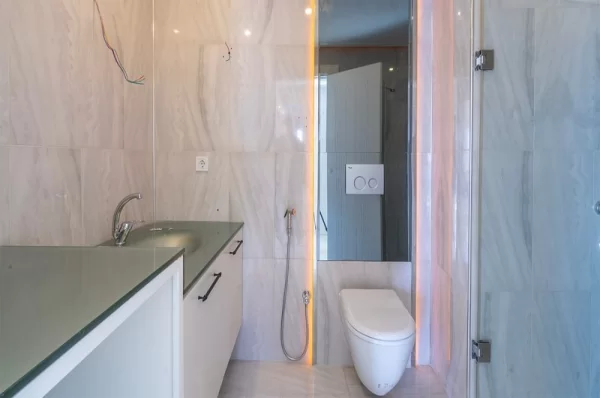  Flawlessly Designed 1+1 Seafront Extremely Luxury Property for Sale in Alanya