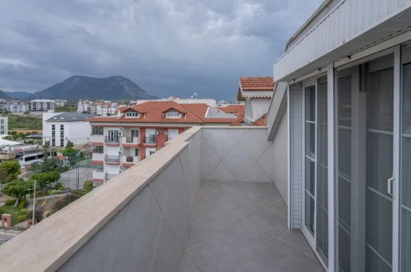 2+1 Duplex for Sale with Fully Furnished in Alanya,Oba