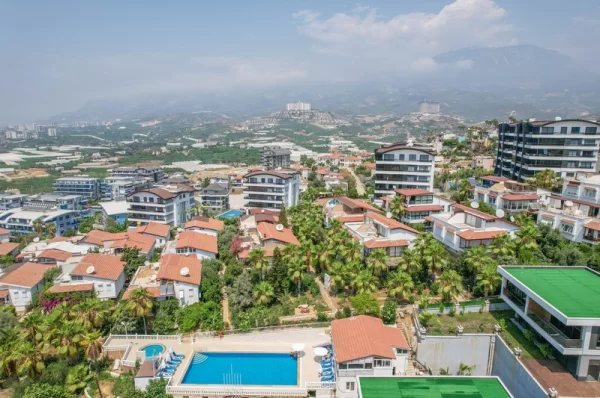 Akdeniz'in Tacı Alanya'da Satılık Deniz Manzaralı Villa