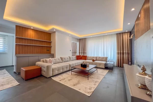 Akdeniz'in Tacı Alanya'da Satılık Deniz Manzaralı Villa