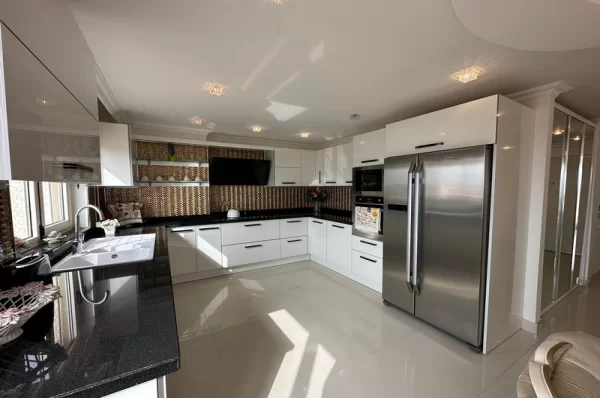 Mahmutlar's Jewel to Be Discovered: Duplex Apartment with a Magnificent View