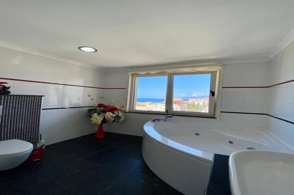 Mahmutlar's Jewel to Be Discovered: Duplex Apartment with a Magnificent View