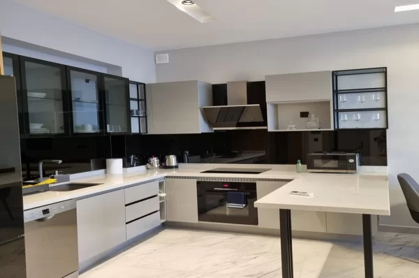 Magnificent Beachfront 1+1 Furnished Luxe Property in Alanya, Kargıcak