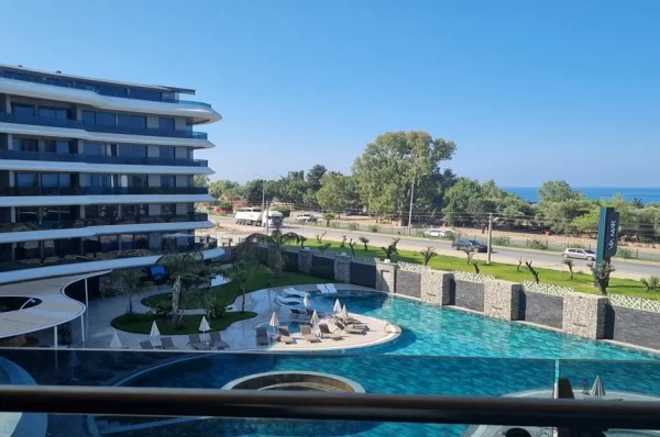 Magnificent Beachfront 1+1 Furnished Luxe Property in Alanya, Kargıcak