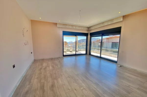 Alanya'nın Kalbinde Lüks Yaşamı Kucaklayın 5+1 Penthouse