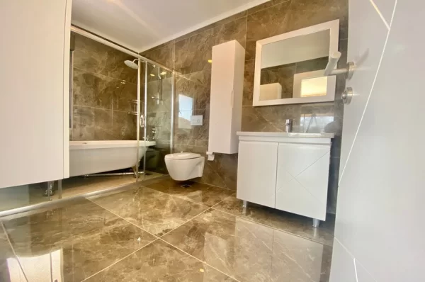 Alanya'nın Kalbinde Lüks Yaşamı Kucaklayın 5+1 Penthouse