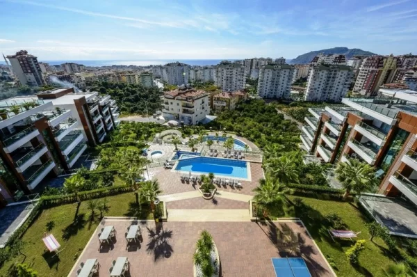 3+1 Penthouse and Ground Floor Properties for Sale in Alanya,Cikcilli