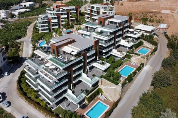 3+1 Penthouse and Ground Floor Properties for Sale in Alanya,Cikcilli