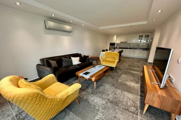 Alanya Cikcilli'de Satılık 3+1 Penthouse ve Zemin Kat Daireler