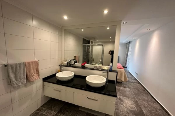 Alanya Cikcilli'de Satılık 3+1 Penthouse ve Zemin Kat Daireler