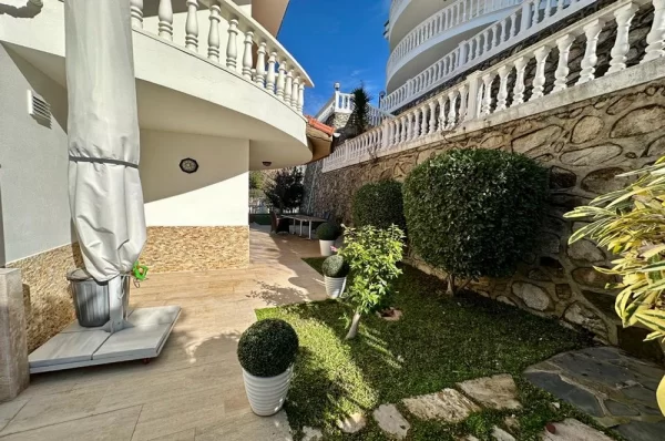 First Class Sea View Luxurious Villa for Sale in Alanya, Kargıcak