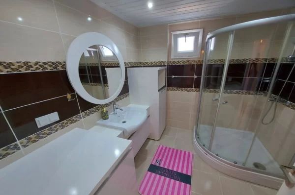 High Yield Investment Property with Two Bedrooms Fully Furnished in Alanya,Mahmutlar