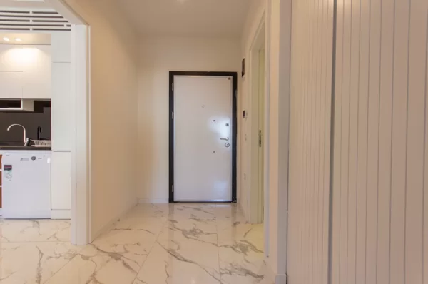 Plaj Tatilinize Başlayın: Mahmutlar'da Satılık Büyüleyici 1+1