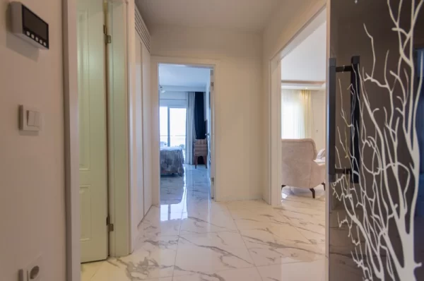 Plaj Tatilinize Başlayın: Mahmutlar'da Satılık Büyüleyici 1+1