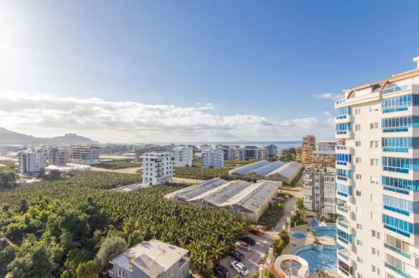 Start Your Beach Retreat: Charming 1+1 For Sale in Mahmutlar